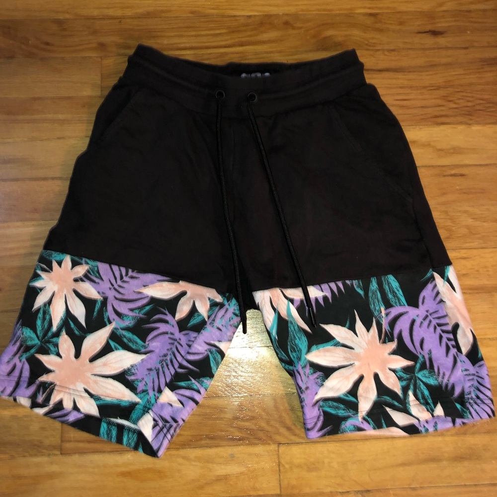 Floral Shorts Design